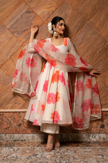 Pomcha Jaipur'S Carnation Off White Anarkali Set - Rent